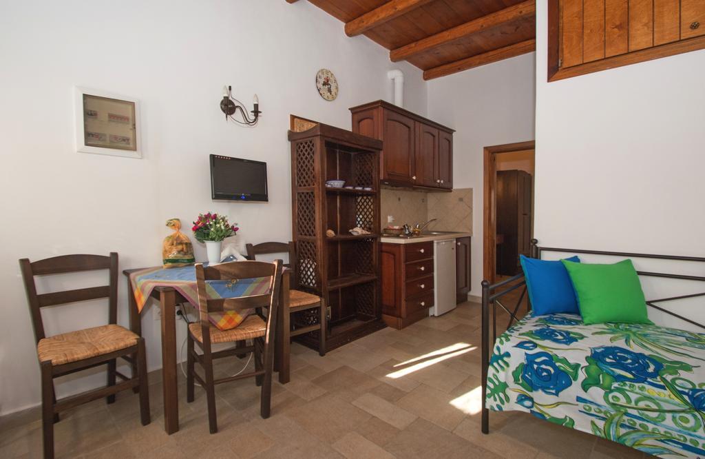 Ferienwohnung Kapetan Manwlis Kato Khora Exterior foto