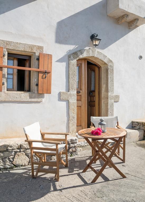 Ferienwohnung Kapetan Manwlis Kato Khora Exterior foto